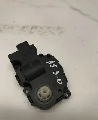 Audi A5 8T 8F Air flap motor/actuator 410475520