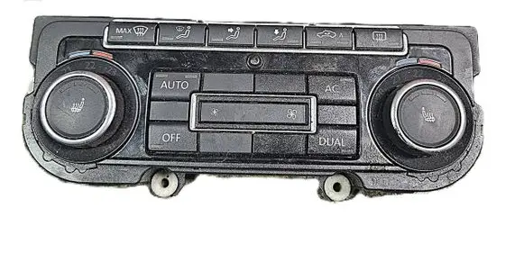 Volkswagen Golf VI Climate control unit 17478561 1425