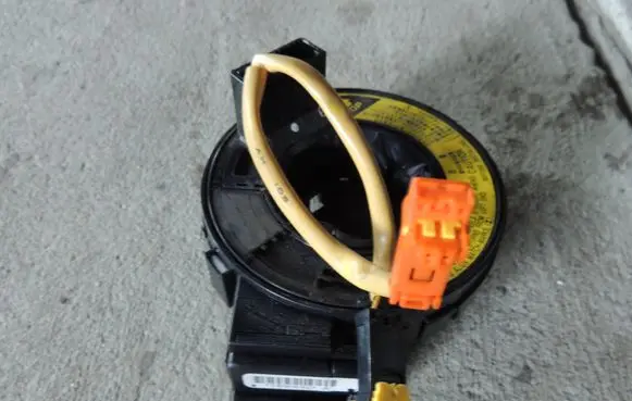 Toyota Avensis T250 Airbag squib ring wiring 2BG0632A