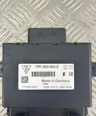 Volkswagen Touareg II Voltage converter/converter module 7PP959663E 111001912