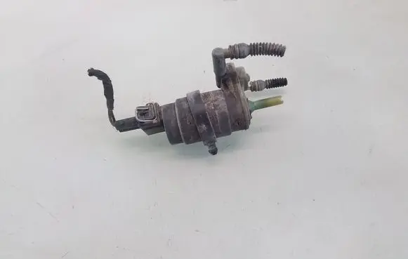 Opel Zafira B Windscreen/windshield washer pump