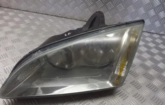 Ford Focus C-MAX Headlight/headlamp 4M51-13K060-BA
