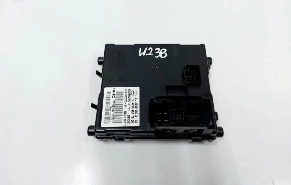 Mercedes-Benz E W238 Fuel pump relay A0009003113