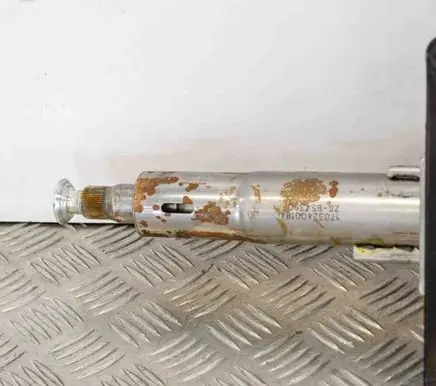 Tesla Model X Steering rack mechanical part 