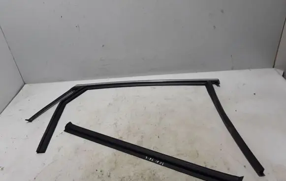Rubber seal rear door