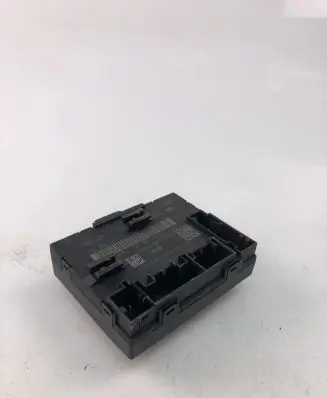 Volkswagen Golf VII Door control unit/module 5Q0959592E