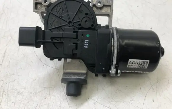 Hyundai i10 Wiper motor 98100K7900