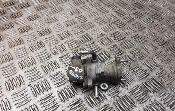 Toyota Yaris EGR valve cooler 2562033030