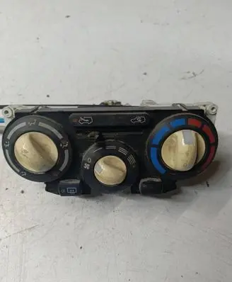 Nissan Micra Climate control unit N100300S