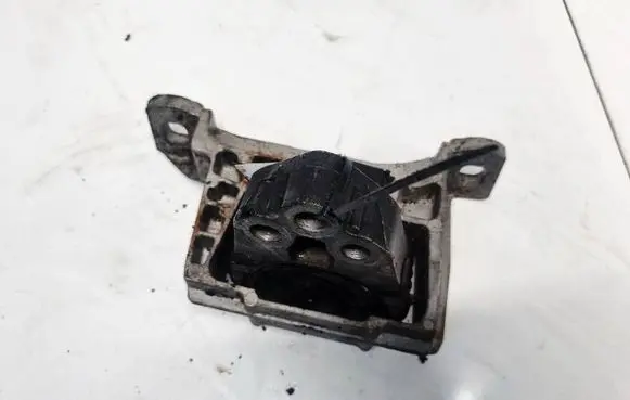 Ford C-MAX II Engine mount bracket 307396