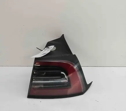 Tesla Model Y Rear/tail lights 150208700D