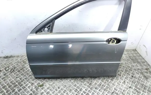 Jaguar X-Type Front door