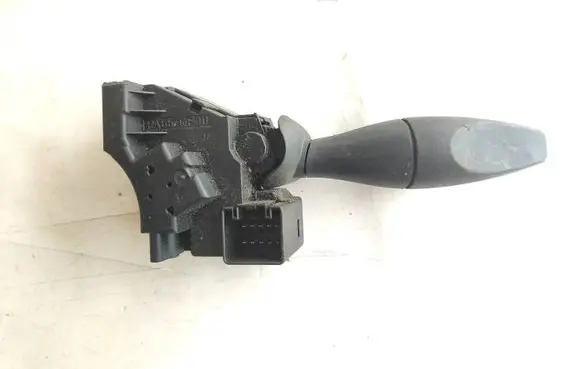 Ford Focus Indicator stalk 98AG13335AE