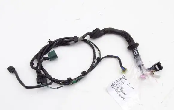 Isuzu N Series Front door 8980710761