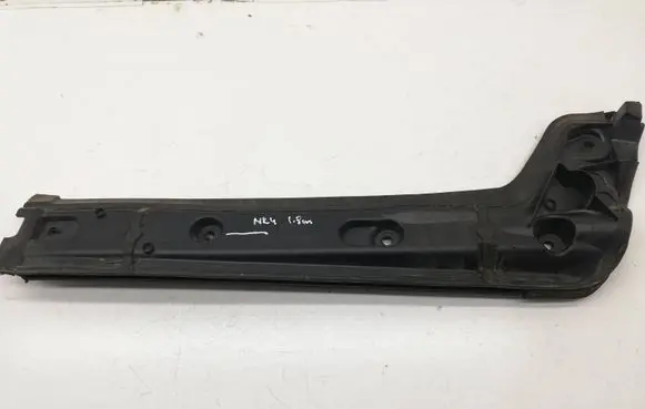Ford Mondeo MK IV Tailgate trim 7s7117a881a