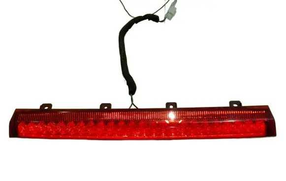 Hyundai Santa Fe Third/center stoplight 927002B0