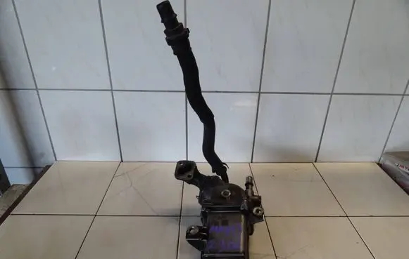 Renault Master III EGR valve cooler 147355238R