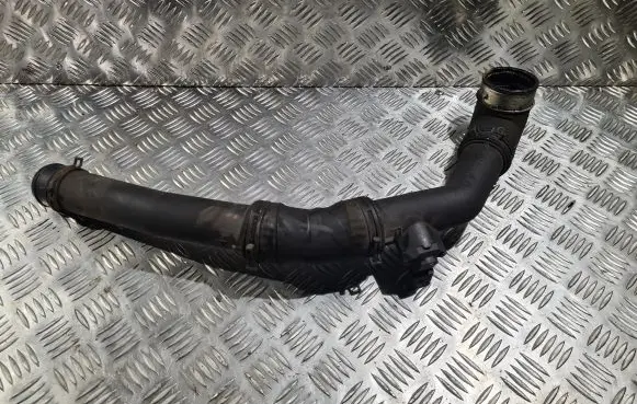Ford Galaxy Intercooler hose/pipe 7M3145957A 7M0145957N