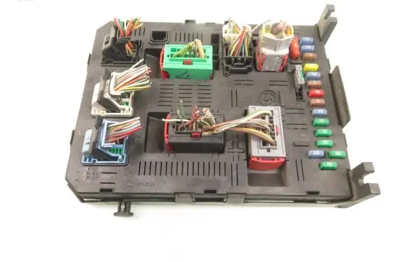 Citroen C4 I Central body control module 216761594 216777914