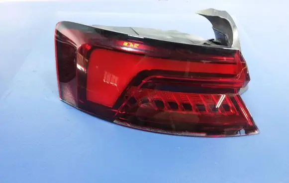 Audi A5 8T 8F Rear/tail lights 8W6945091G