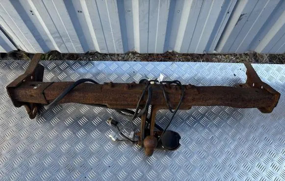 Nissan Pathfinder R51 Tow bar set 