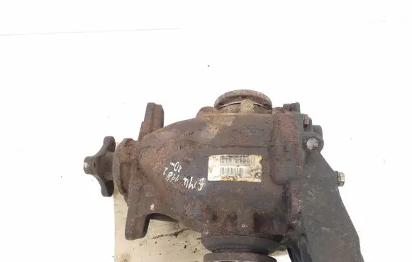 BMW 1 E81 E87 Rear differential 7566169
