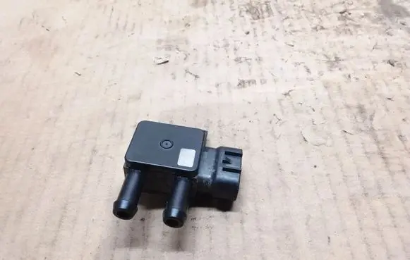 Exhaust gas pressure sensor