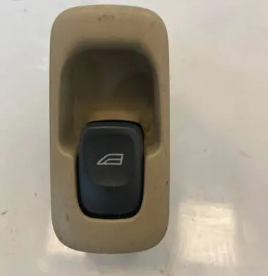 Volvo S80 Electric window control switch 9479903 01W381
