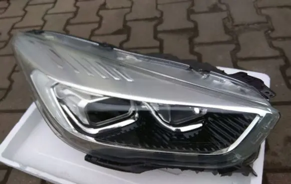 Ford Kuga II Headlight/headlamp