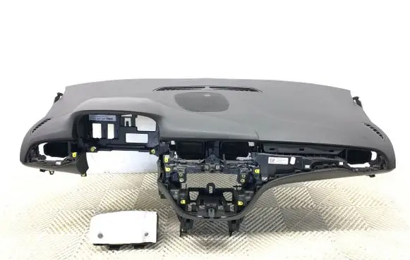 Opel Corsa E Dashboard 