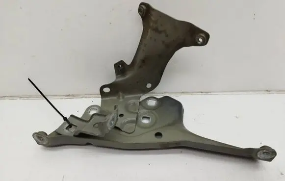 Skoda Superb B9 Fender mounting bracket 3P08212273P0821431