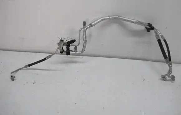 Peugeot Partner III Water pump 9831702280 W3V2N7UD