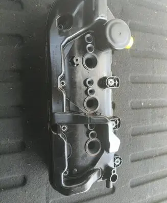 Volkswagen Amarok Rocker cam cover 059103470CN 059103470CS