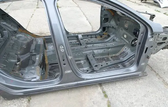 Opel Insignia B Sill