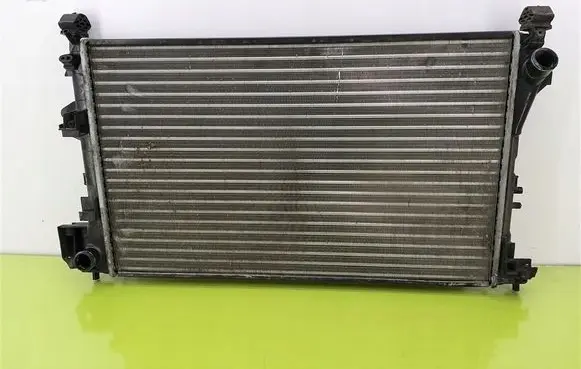 Opel Vectra C Coolant radiator 20AU0049