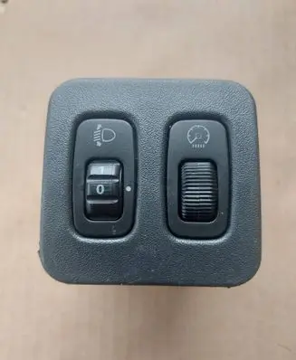 Mitsubishi Pajero Headlight level height control switch MR402645