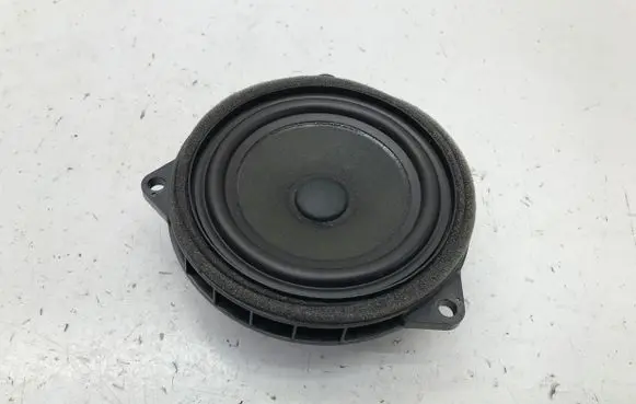 BMW 2 Active Tourer U06 Front door speaker 9442520