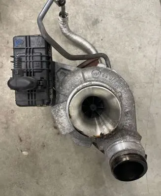 BMW 4 F32 F33 Turbo 7978630047 6NW01043012
