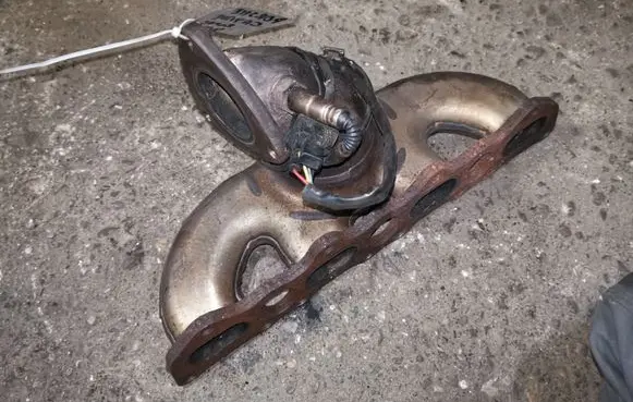 Porsche Cayenne (9PA) Exhaust manifold