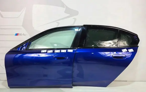 BMW M5 G90 Rear door 