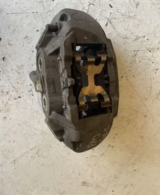 Mercedes-Benz GLC X253 C253 Front brake caliper