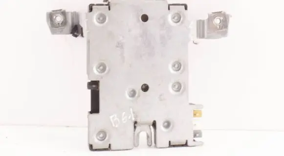 Audi A3 S3 8P Antenna control unit 8P0035225