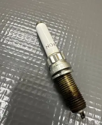 Porsche Cayenne (9Y0 9Y3) Spark plug 06M905606F