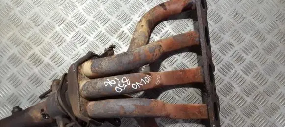 Volvo 850 Exhaust manifold