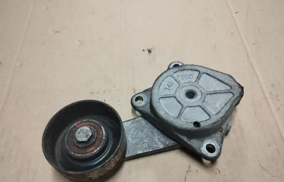 Lincoln Town Car Generator/alternator belt tensioner F7AE6B209AB