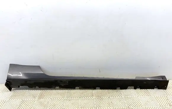 Ford Mustang VI Front sill (body part) FR3B6310154A