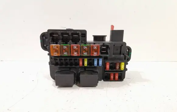 Opel Mokka Fuse module 826166A