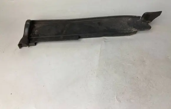 Audi A3 S3 8V Fender end trim 8V0821170D 8V0821170