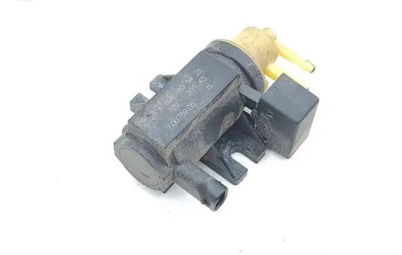 Mercedes-Benz GLC AMG Vacuum valve A0081535428 20T043 70078205
