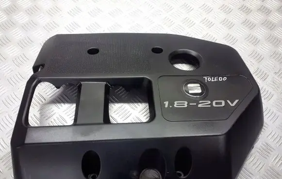 Seat Toledo II (1M) Engine cover (trim) 06A103925K